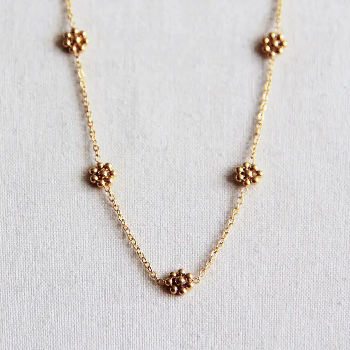 Necklace cute flowers