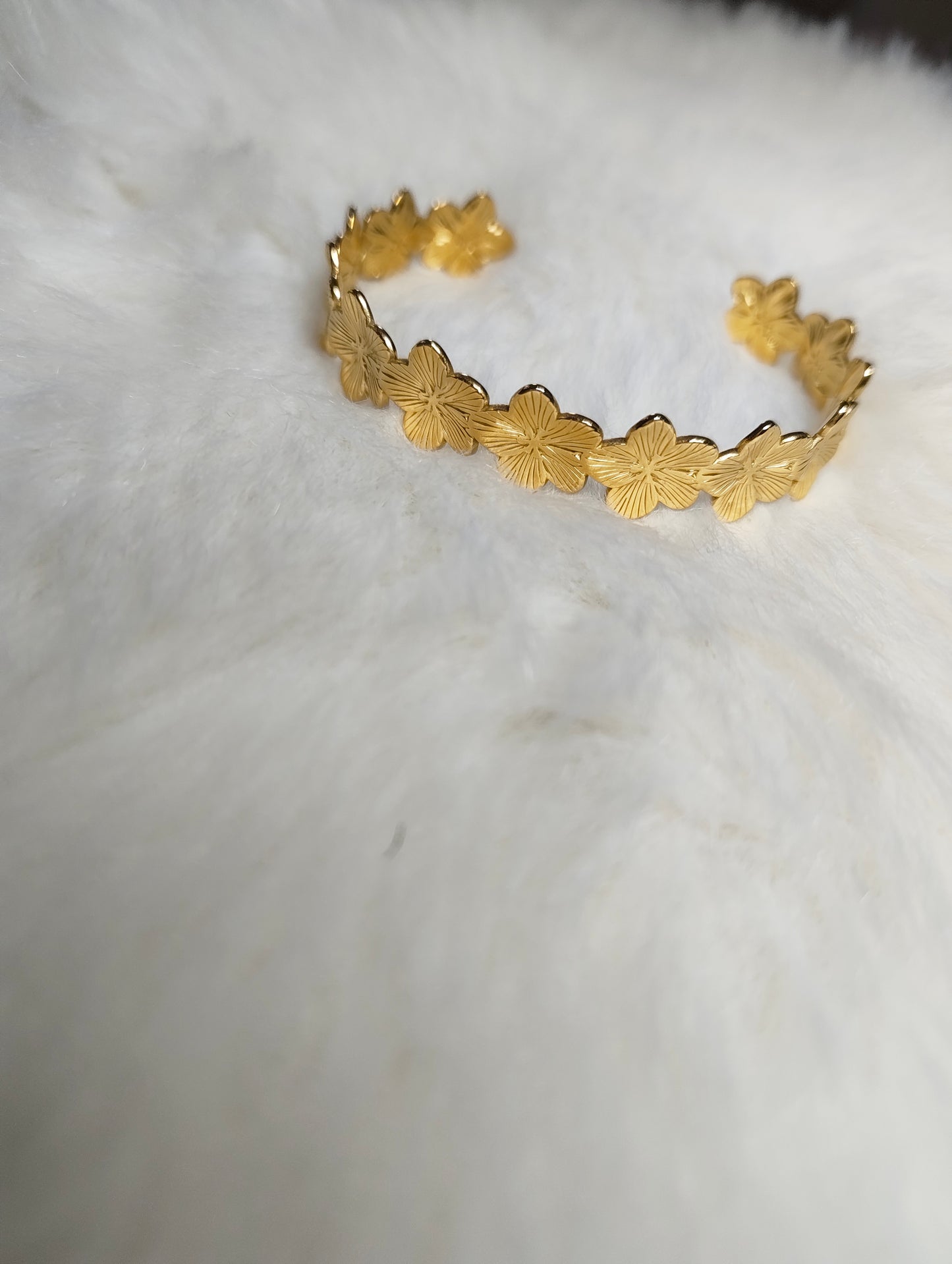 Bangle flowers