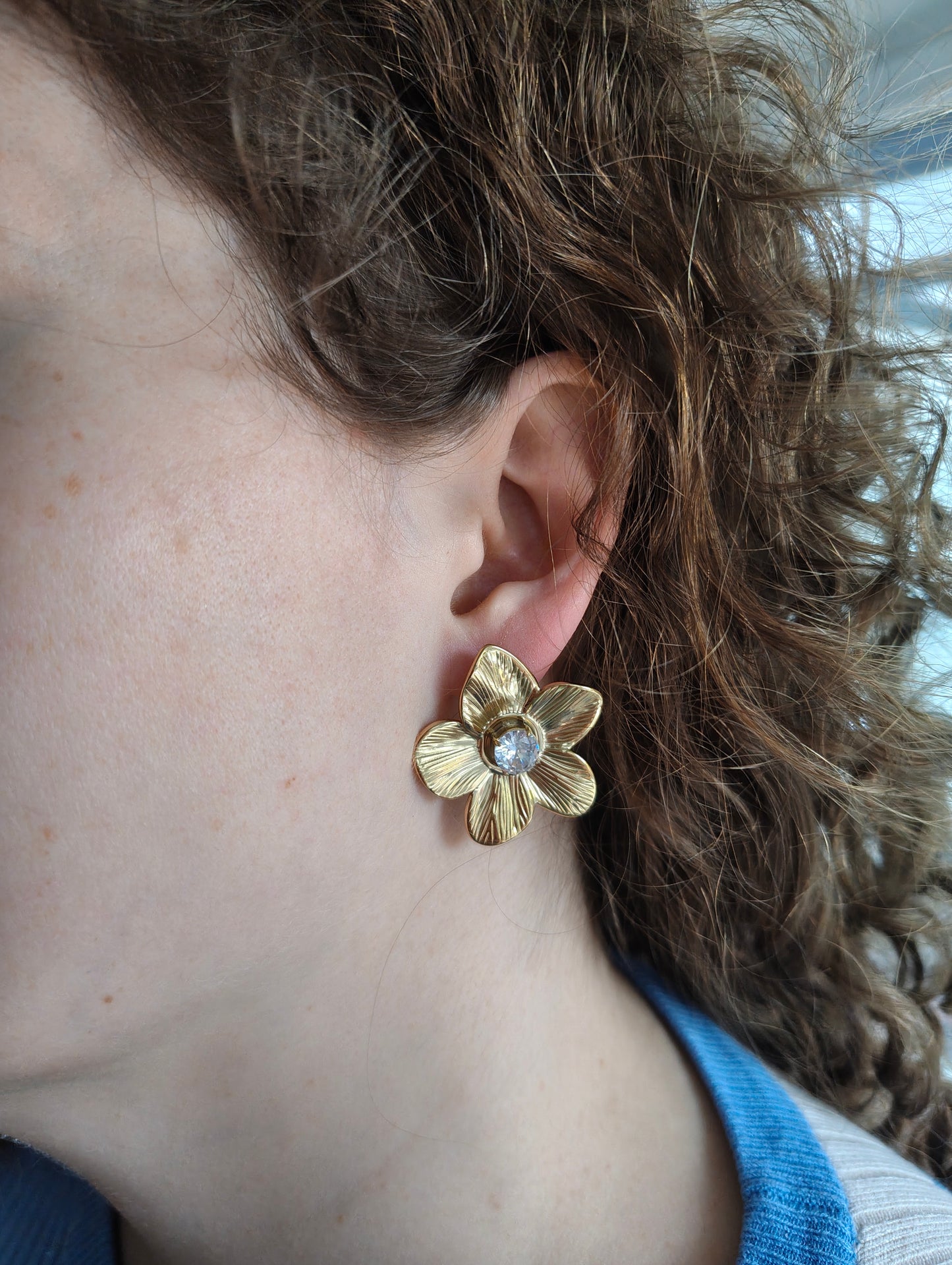 Flower earrings